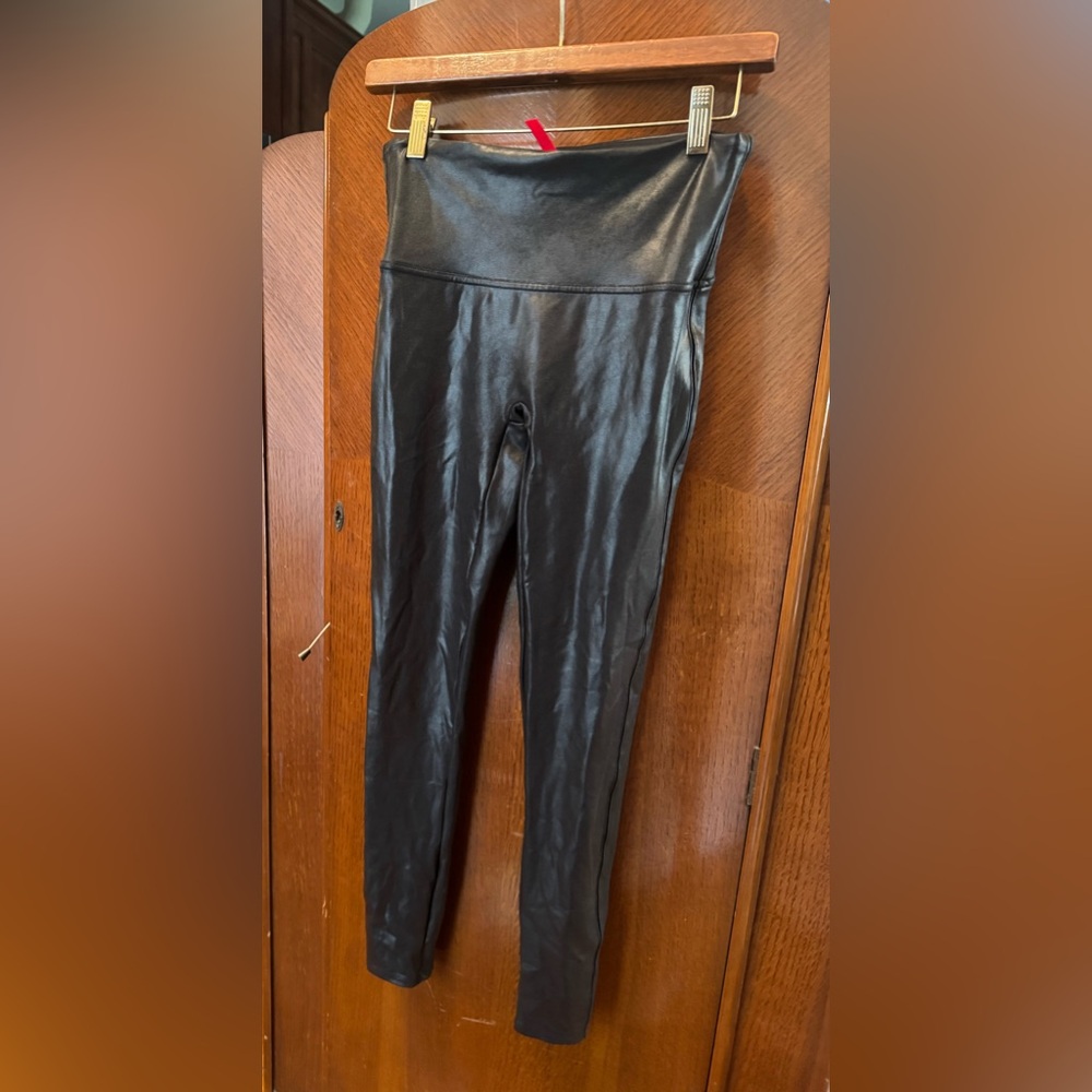 SPANX Black Shiny Leggings